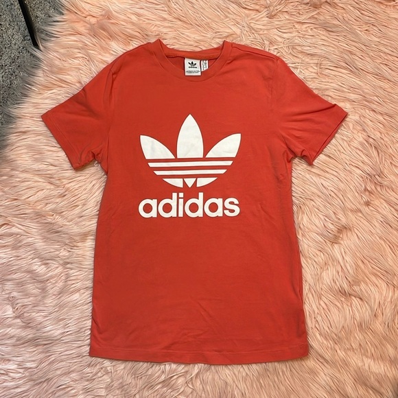Adidas Woman’s Red/Orange T Shirt Size Small - Picture 1 of 5